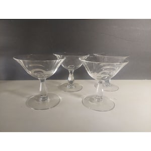 4 Cambridge Caprice Tallo transparente 301 Champán / Sorbete alto