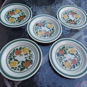 5 Royal Doulton Lambeth Stoneware Autumn Morn 6 5/8&quot; Bread Plates