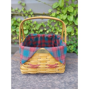 Longaberger Deck The Halls Basket 2000 Red & Green Plaid Liner Christmas Collection