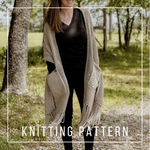 KNITTING PATTERN // Hope Shawl Bulky// Pocket Shawl // Pocket Scarf Shawl // Knit Pocket Shawl Pattern // Beginner Knitter // Chunky Knit