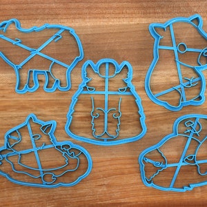 Capybara Cookie Cutters: Soaking & Orange Capybara Designs