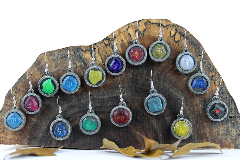 FFXIV Soul Crystal Dangle Earrings/Job Stone FF14 Final | Etsy