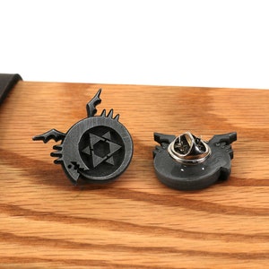 Ouroboros Symbol - Aluminium Metall Harts Pin för Cosplay - Homunculi SPN1 bild 3