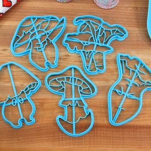 Cute Mushroom Cookie Cutters - Amanita, Chantrelle Pair, Sorrel Standing, Sleepy Oyster Mushroom, Deadly Nightblade - Forager Gift