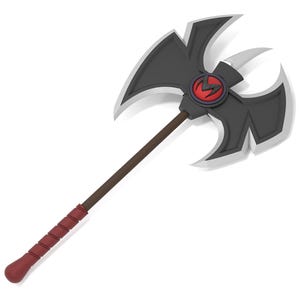 K&ouml;nnte beinhalten: Eine schwarz-graue Axt mit rotem Griff und Akzenten. Der Axtkopf hat ein stilisiertes Design mit drei Klingen und einem roten Emblem in der Mitte. Der Griff ist braun mit einem roten Griff.