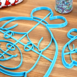 XL 12 Inch Isabelle Cookie Cutter - Animal Crossing New Horizons / Nintendo Gift image 7