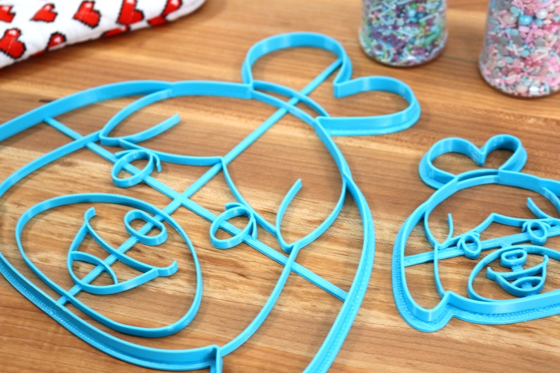 XL 12 Inch Isabelle Cookie Cutter - Animal Crossing New Horizons / Nintendo Gift image 7