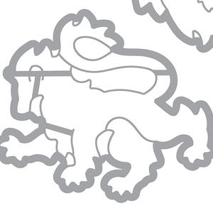 Puede incluir: Un contorno gris de un le&oacute;n, un s&iacute;mbolo her&aacute;ldico, con la cabeza girada hacia un lado y la boca abierta en un rugido. El le&oacute;n est&aacute; de pie sobre sus cuatro patas y tiene una cola larga.