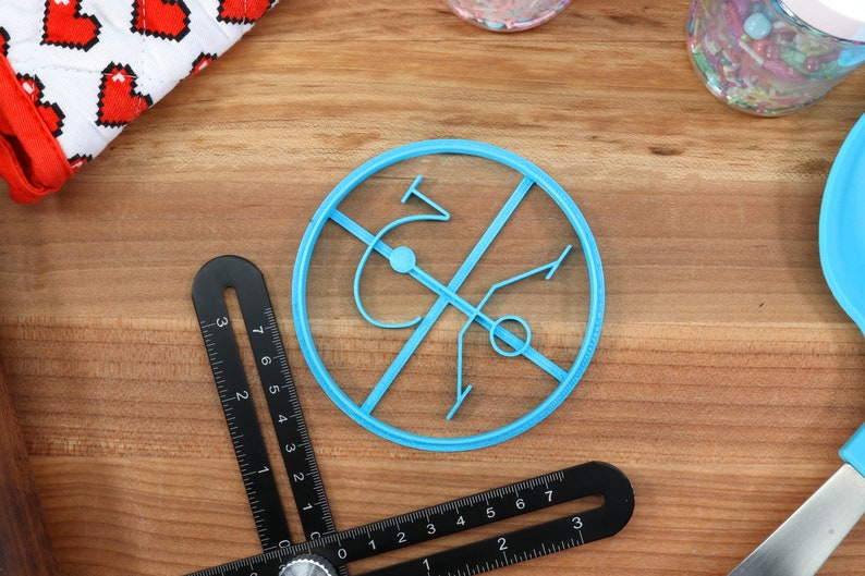 Lovecraft Cookie Cutters: Lesser Servitor Set - Tcho Tchos, Shantak, Deep One Tcho Tchos