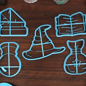 Wizarding Cookie Cutters - Gem Stone Pouch, Spell Tome, Pondering Orb, Wizard Hat - Gifts for Witches Apprentice & Sorceress