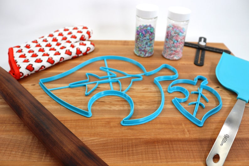 XL 12 Inch Item Leaf Cookie Cutter - Animal Crossing New Horizons / Nintendo Gift image 10