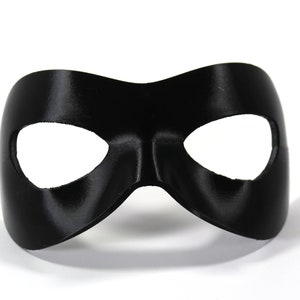 Persona 5 Haru Noir DIY Cosplay Prop Kit image 2
