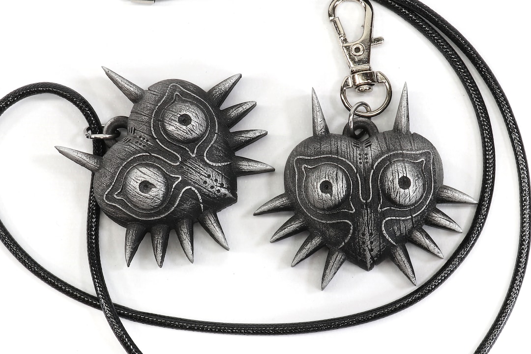 Majora's Mask Necklace: Legend of Zelda Inspired Aluminum Pendant KY1 ...