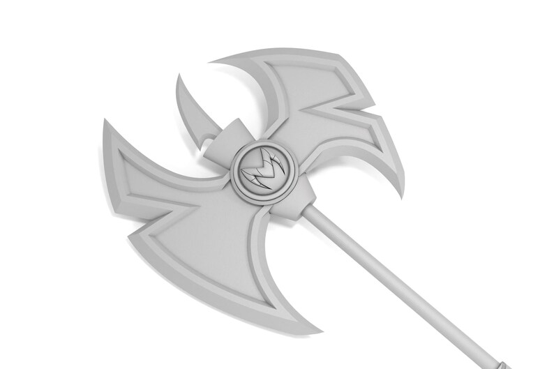 K&ouml;nnte beinhalten: Eine hellgraue Fantasy-Axt mit einem doppelklingigen Kopf und einem langen Stiel. Der Axtkopf weist ein kreisf&ouml;rmiges Emblem mit einem stilisierten Design auf. Die Waffe ist mit scharfen Kanten und einem detaillierten, dreidimensionalen Aussehen gestaltet.