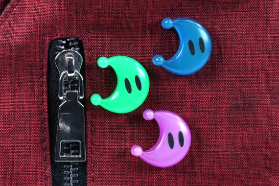 Power Moon Glow in the Dark Mario Earrings - Super Mario Odyssey - Nin –  LootCaveCo