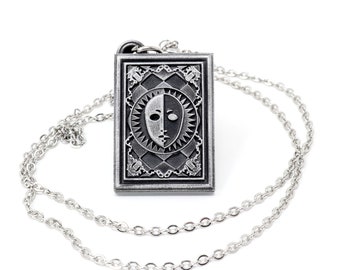 Collar de cartas de Persona 3 Shuffle Time: colgante de resina antigua LKT1