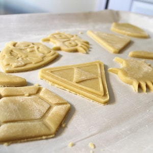 Legend of Zelda Cookie Cutters Navi, Rupee, Majoras Mask, Triforce, Hylian Shield Breath of the Wild / Nintendo Gift image 2