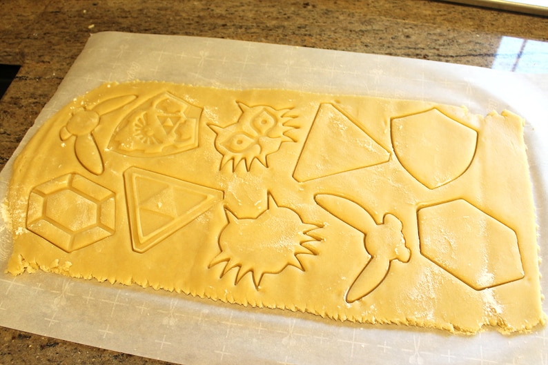 Legend of Zelda Cookie Cutters Navi, Rupee, Majoras Mask, Triforce, Hylian Shield Breath of the Wild / Nintendo Gift image 5