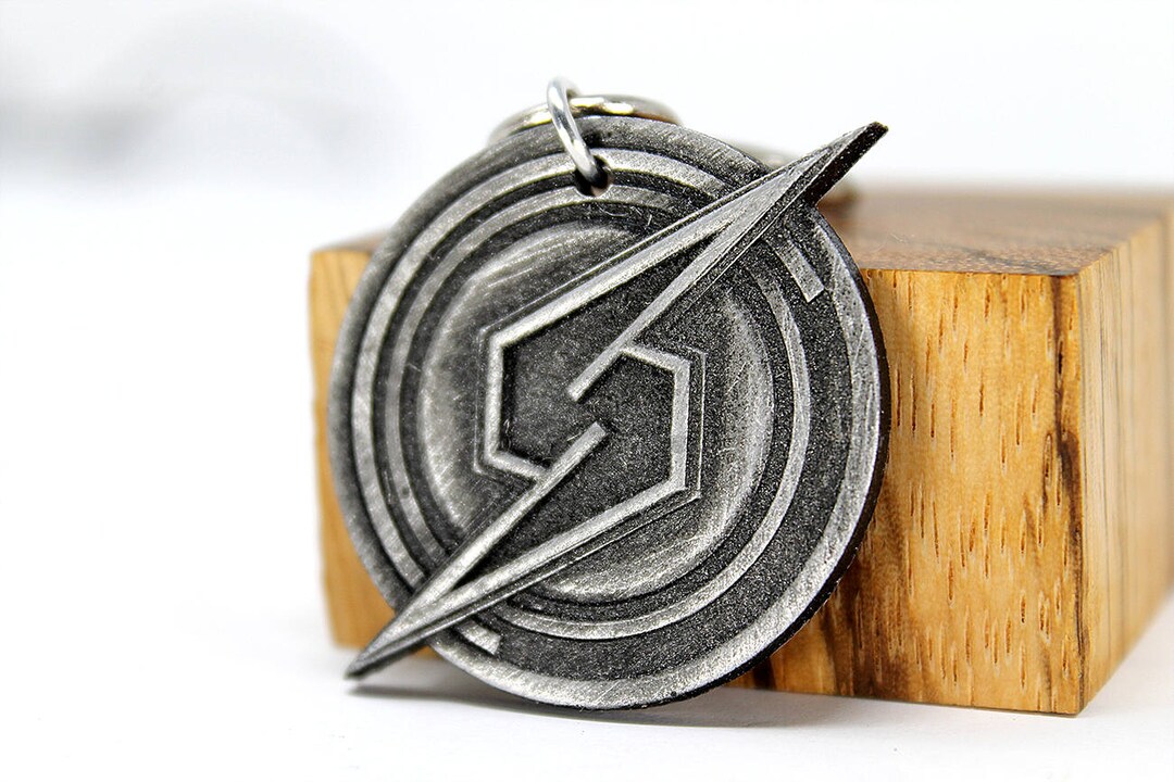 Super Metroid Screw Attack Keychain/necklace -samus Aran Gift or