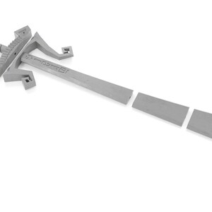 May include: A silver-coloured sword with a detailed hilt and a long, straight blade. The sword is disassembled into five pieces.