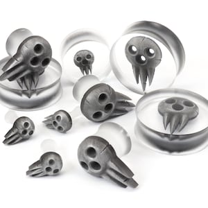 Lord Death Mask Gauges Gauges Paare 3-35 mm Größen / Soul Eater Gauge Plugs Dark Fantasy Anime - Double Flare Resin Gauges- Death's Mask Ear Gauges