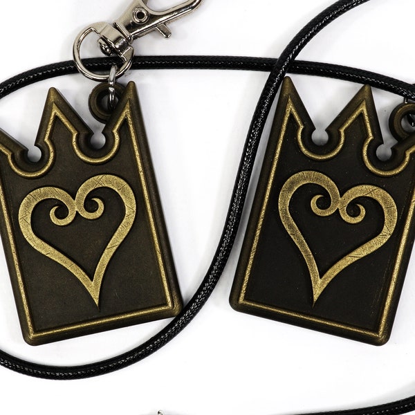 Kingdom Hearts Heart Card - Chain of Memories - Aged Metal Keychain/Necklace - Kingdom Hearts Gift | KY1