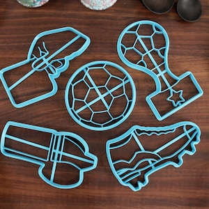 Emporte-pièces de football - Carte pour faute, sifflet d'arbitre, ballon de football, crampons de football, trophée de football - soirée de football
