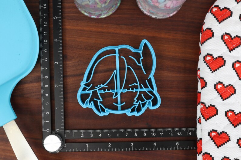 Genshin Impact Cookie Cutters: Chibi Character Set - Baizhu, Dehya, Kaveh, Kirara, Mika Kaveh