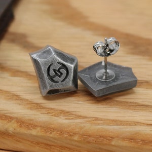 Samurai FFXIV Soul Crystal Earrings: Stainless Steel FF14 Job Stone ERG1 image 3