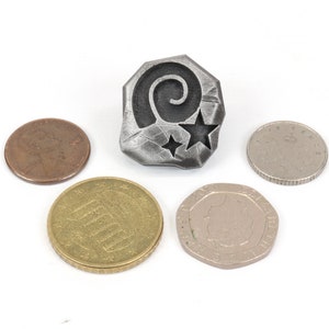 Pin fósil de Animal Crossing: Pin de resina que brilla en la oscuridad SPN1 imagen 5