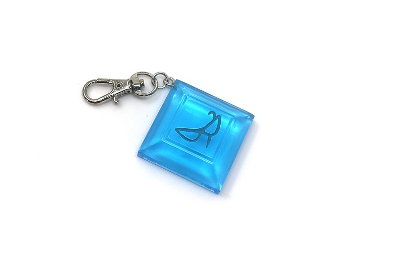 Blue Mage Soul Crystal: FFXIV Job Stone, Hand Painted Resin PJSKY1 Keychain