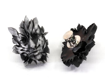 Persona 5 Awakening Pin: Handmade Crystal Resin Anime Gift SPN1