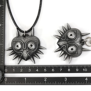 Majora's Mask Necklace: Legend of Zelda Inspired Aluminum Pendant KY1 ...