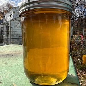 Raw Summer Honey: Parsippany-Troy Hills, NJ Local Pollen (24oz Reusable Glass Jar)