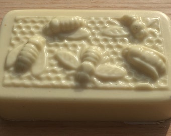 FREE SHIPPING Goat Milk Bath Soap with Honey and Propolis