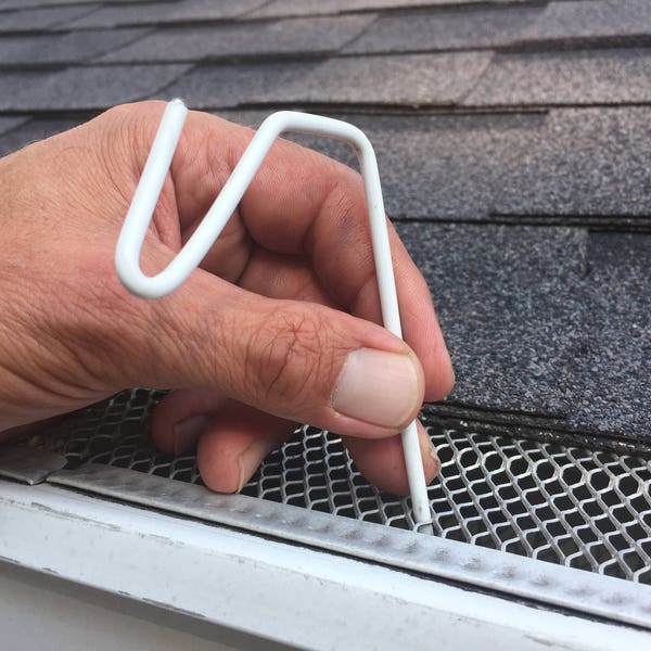 50 ct White Christmas Hook-Christmas light hanger for gutters with mesh leaf gutter guard