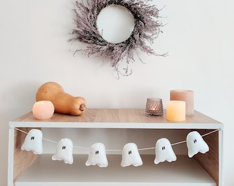 Ghost Halloween Garland Fireplace - Fall Garland - Halloween Banner - Ghost Garland - Ghost Decoration