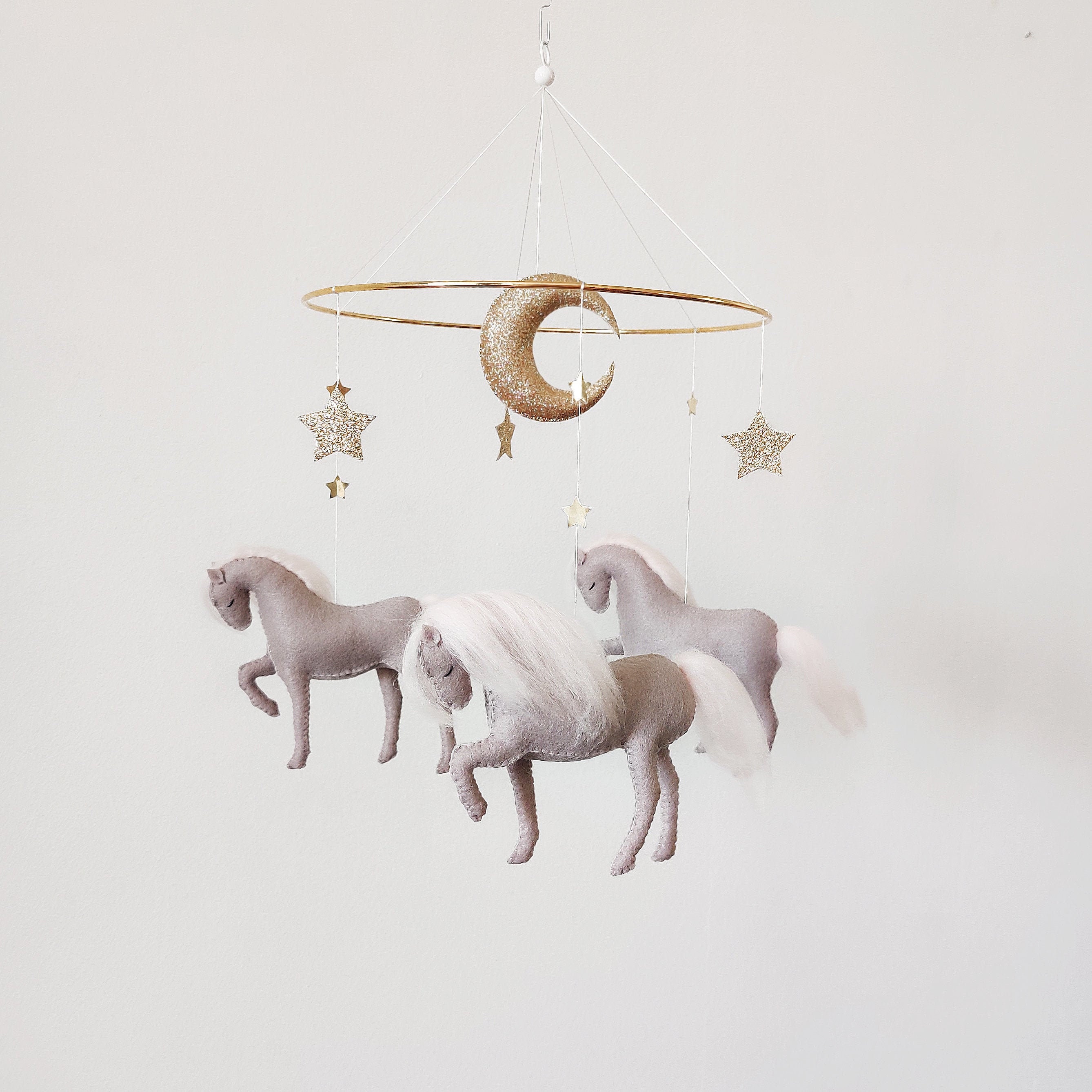 Horse baby store mobile