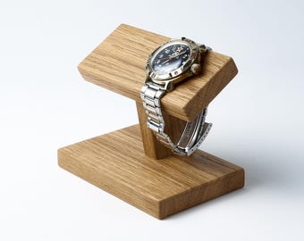 Oak watch stand for 2 wristwatches, wooden watch stand for men