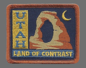 Utah Patch – Utah Land of Contrast – Travel Patch Iron On – UT Souvenir Patch Circle 2.5″ Travel Gift Arch Formation Night Sky