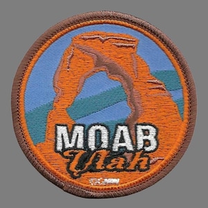 Utah Patch – Moab UT – Arches National Park – Travel Patch Iron On – UT Souvenir Patch – Embellishment Applique – Circle 3″ Travel Gift