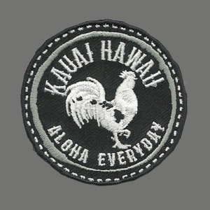Hawaii Patch – Kauai HI Souvenir Aloha Everyday Travel Patch – Iron On – Applique 2,25"" Island Embellishment Souvenir Poulet Coq