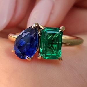 Emerald and Pear Cut Gemstone Toi Et Moi Engagement Ring, Emerald and Blue Sapphire Wedding Ring, 2 Stone Promise Ring for Her, Comfort Fit