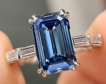 Emerald Cut Moissanite Engagement Ring with Side Baguette Cut in Bar Setting, Royal Blue Moissanite Wedding Ring, Anniversary Gifts for Her