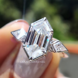 Hexagon Step Cut Moissanite 3 Stone Engagement Ring, Side Kite Cut Moissanite, Three Stone Wedding Ring, Bridal Set Ring, Anniversary Gifts