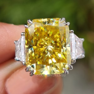 10.68 TW Antique Radiant Cut Canary Yellow Moissanite Ring, Three Stone Engagement Ring, Side Trapezoid Moissanite, Wedding/Anniversary Ring