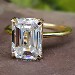2.92 CT Emerald Cut Engagement Ring in Solid Yellow 10k/14k/18k Gold ...