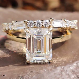4.28 TCW Emerald Cut Colorless Moissanite Engagement Ring, Baguette and Round Wedding Band, Anniversary Set, Wedding Bridal Set for Her