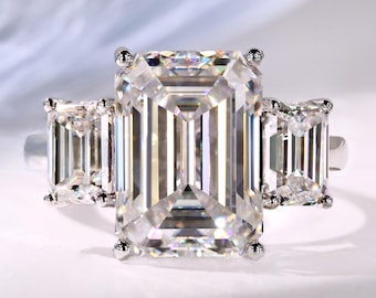 Emerald Cut Moissanite Past Present Future Ring, Cathedral Setting, Three Stone Engagement Ring, Anniversary Gifts, Handmade by Diamondrensu