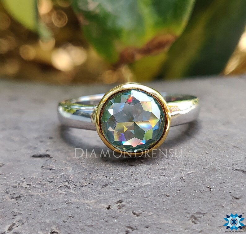 2.0 CT Green Round Rose Cut Moissanite Engagement Ring Two Tone Solitaire Ring Bezel Set Wedding Ring 10K Solid WhiteYellow Gold Ring